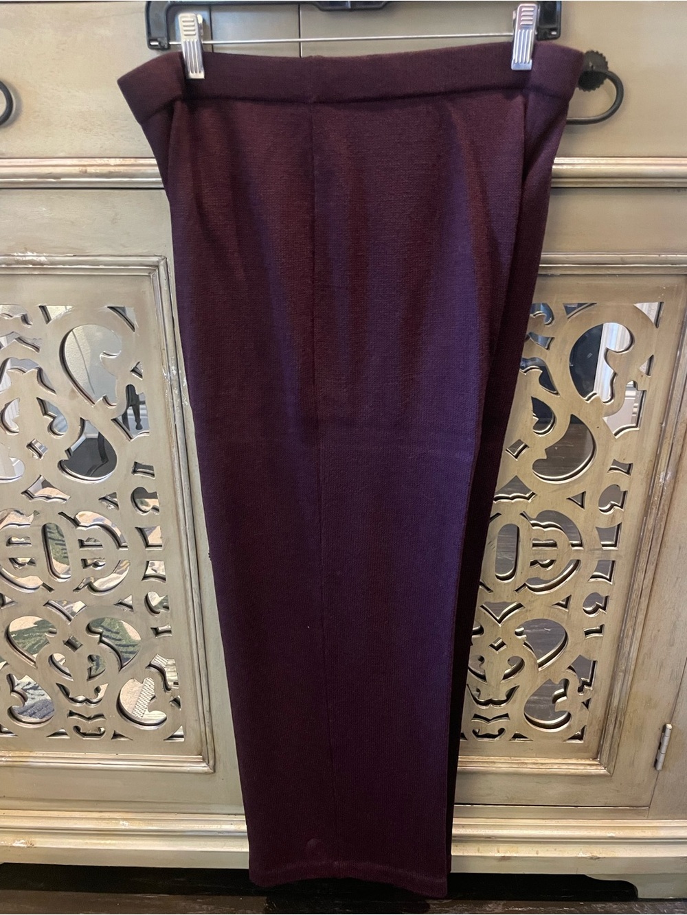 St John Women's Plum pants. Elegant Office & Evening Wear - Picture 2 of 4
